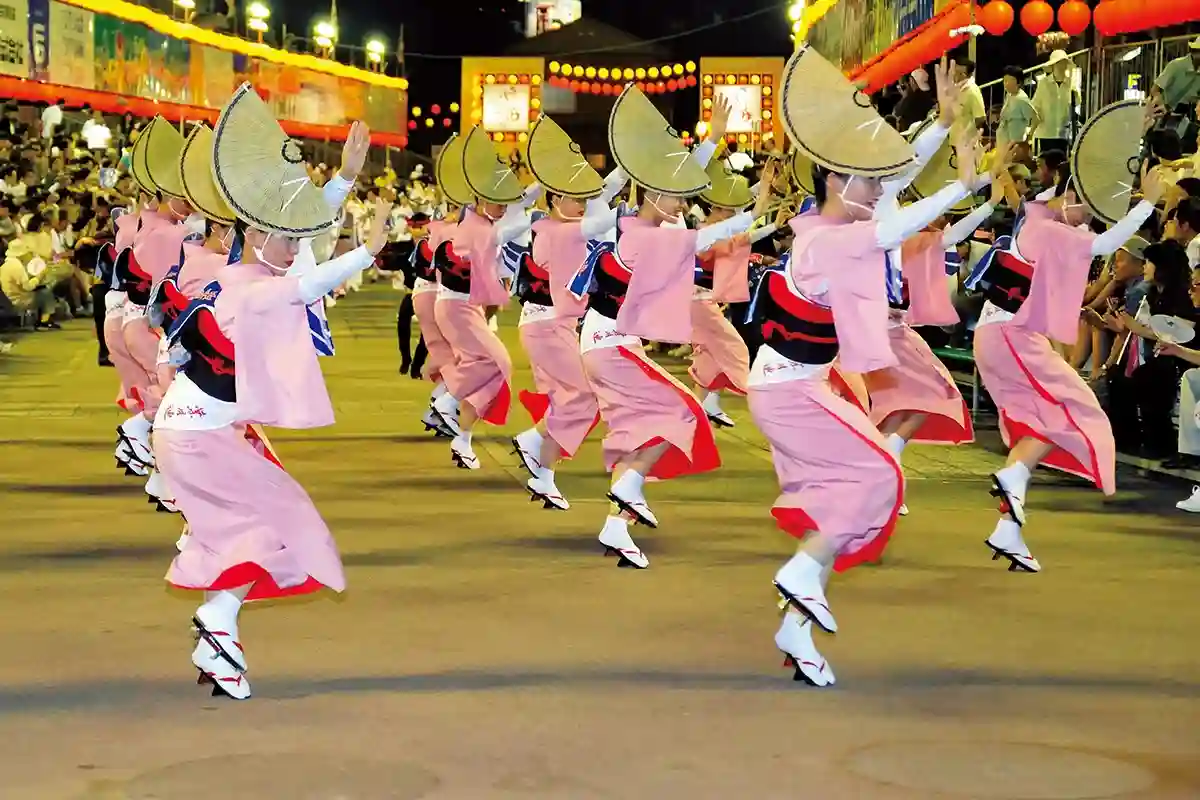 Japonské festivaly: Tajemství, která vás inspirují k cestě do země vycházejícího slunce